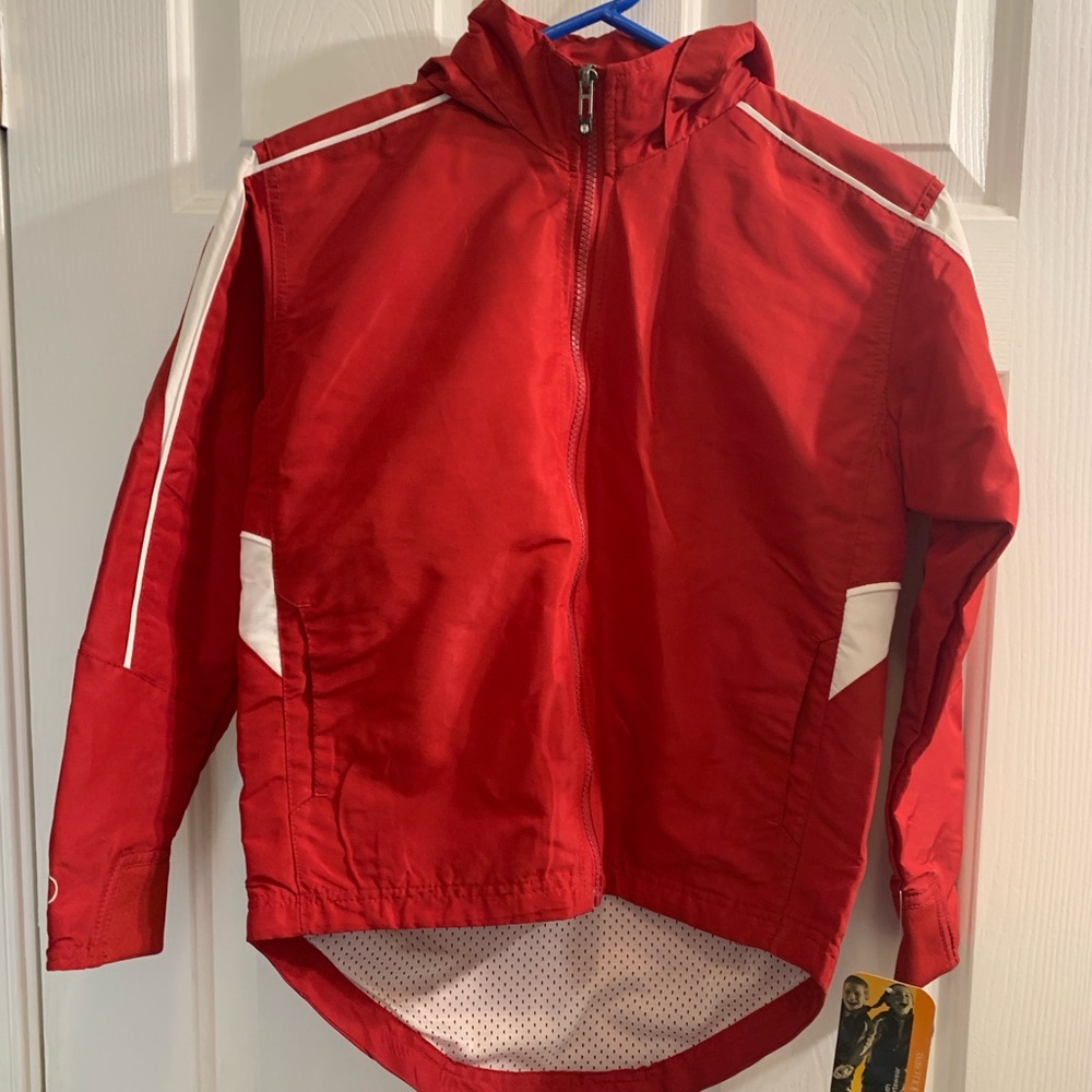 Holloway Kids Red Hooded Windbreaker size Youth Medium New with Tags